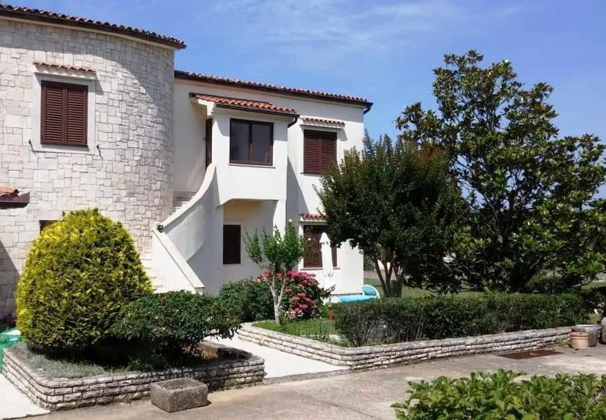 Apartmani Tara Медулин Екстериор снимка