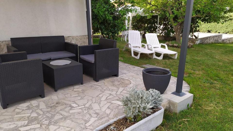 Apartmani Tara Медулин Екстериор снимка