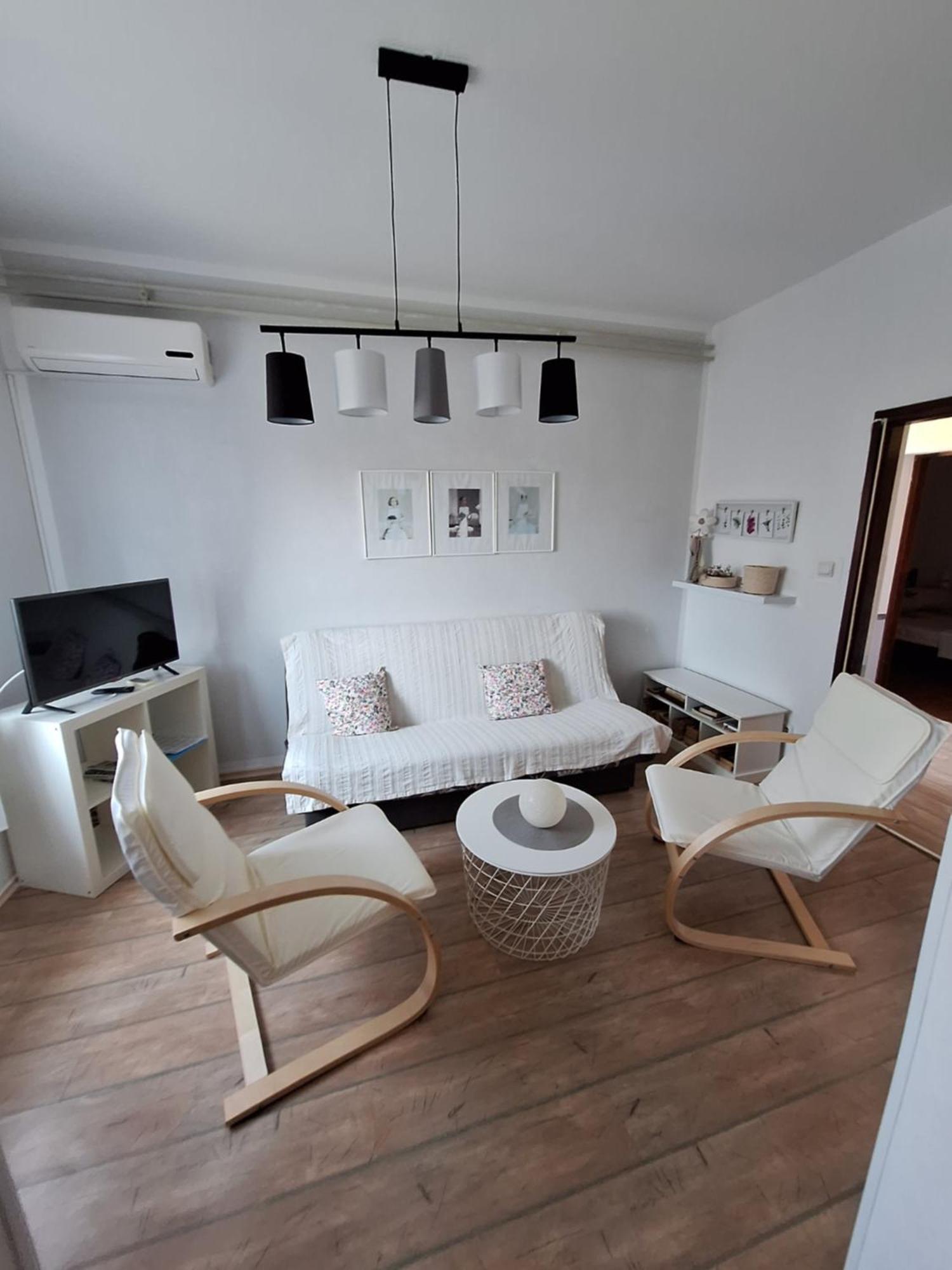 Apartmani Tara Медулин Екстериор снимка